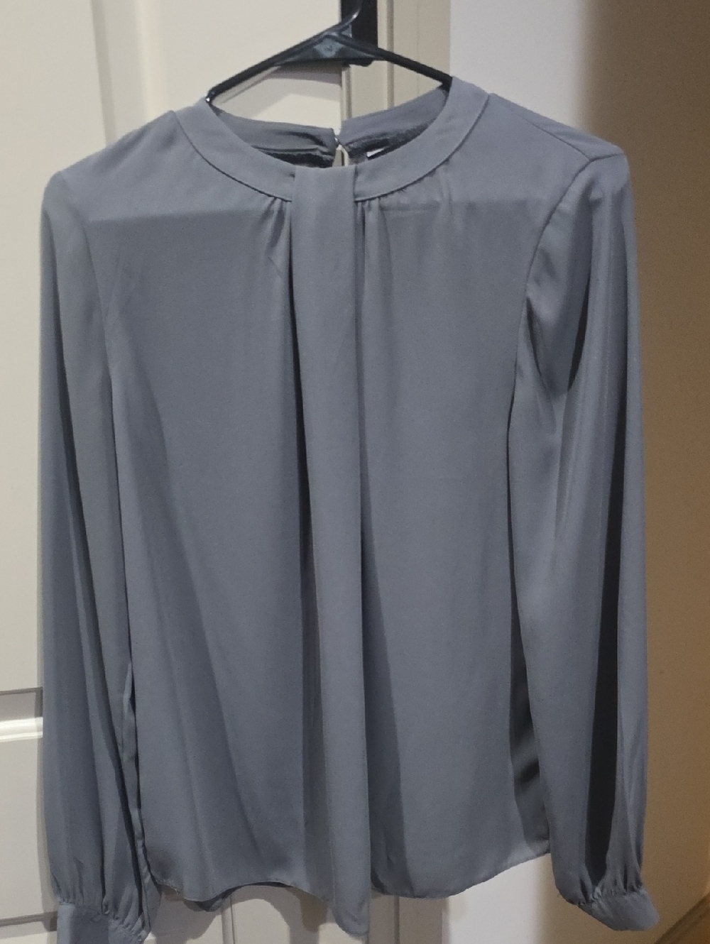Dorothy Perkins Grey Pleated Long-Sleeve Blouse